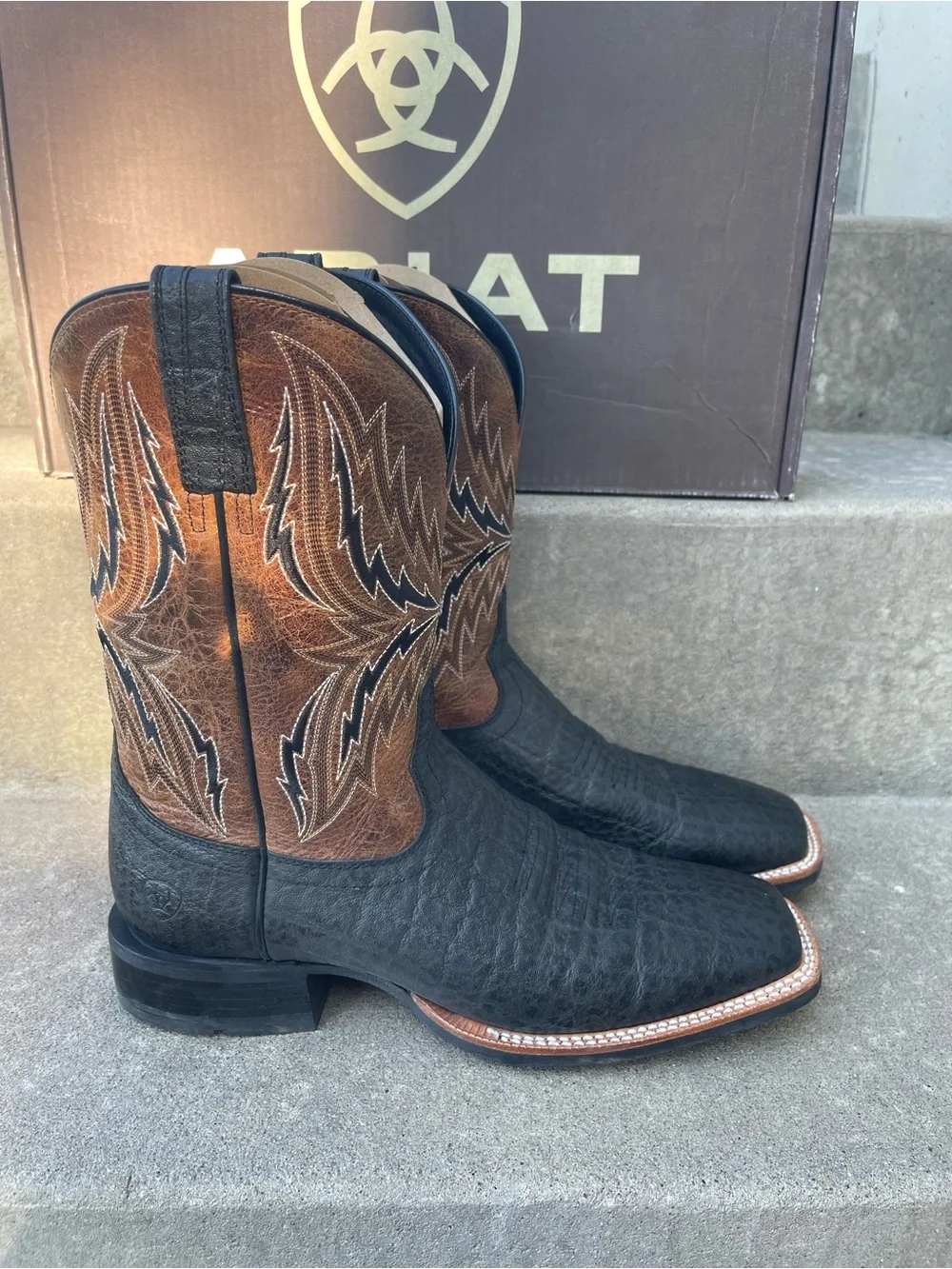 Ariat Men’s Black Tan Arena Rebound Western Rodeo Size 11 D Medium Boots